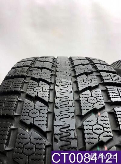 Toyo Observe GSi-5 275/60 R20 96T