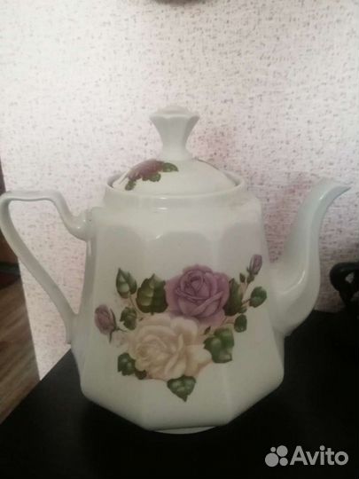 Большой чайник на 2л