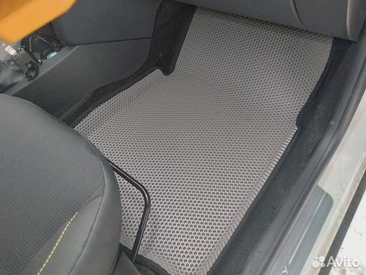 Ево автоковрики 3D с бортиками ARO