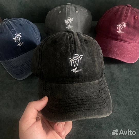 Кепка джинсовая с пальмой черная