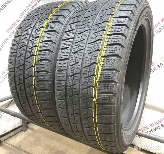 Goodyear UltraGrip Ice Navi Zea 215/50 R17 91V