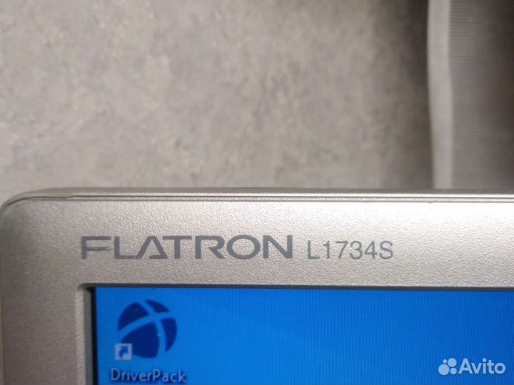 Монитор LG flatron L1734S