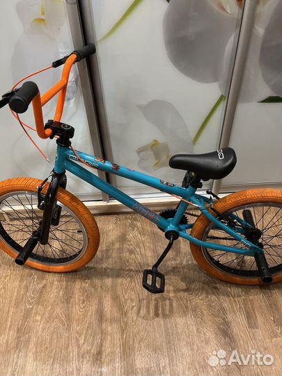 Продаю трюковой велосипед BMX techteam