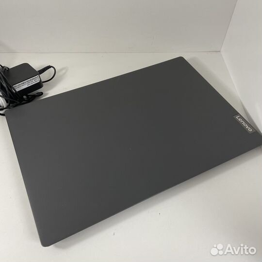 Lenovo V15-IGL
