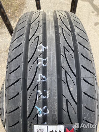 Yokohama Advan Fleva V701 195/55 R16 87V