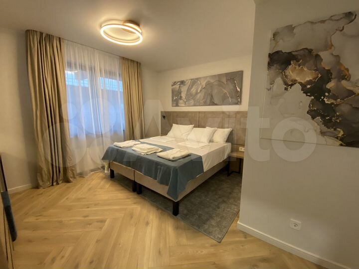 2-к. квартира, 80 м², 7/7 эт.