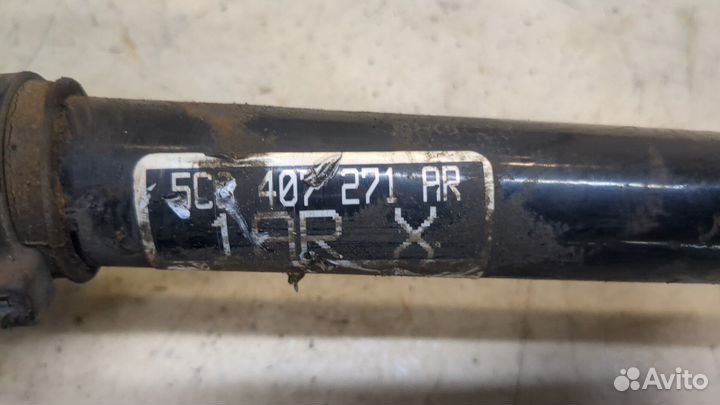 Полуось Volkswagen Beetle, 2013