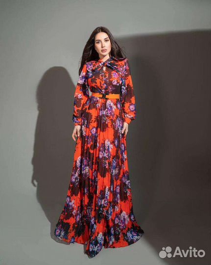 Платье вечернее