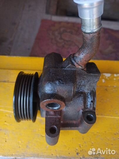 Насос гура Ford Fusion