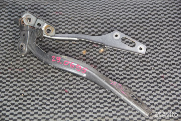 Петля капота c Honda Insight ZE2 LDA