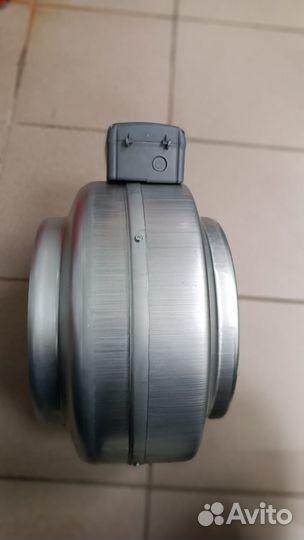 Канальный вентилятор 250 мм