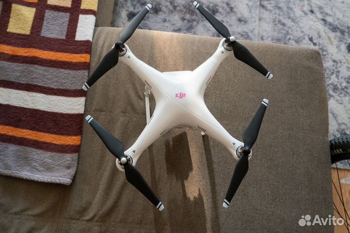 Квадрокоптер DJI Phantom 2 vision plus