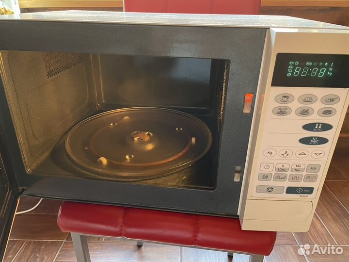 Микроволновая печь samsung M9G45
