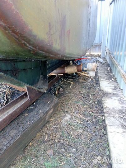 Емкость для воды металлическая бу