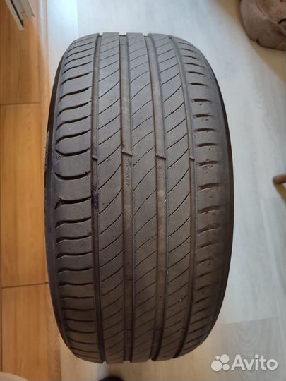 Michelin Primacy 4 225/45 R17 19B