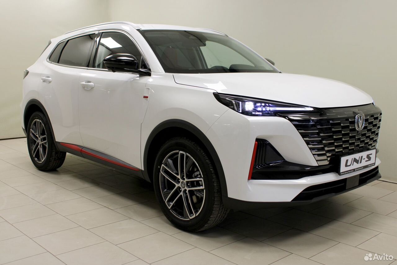 Changan UNI-S 1.5 AMT, 2025