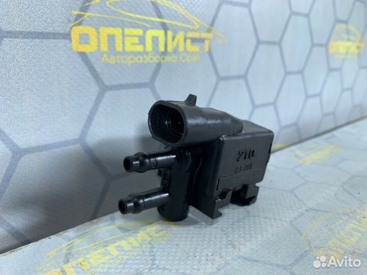 Клапан вентиляции бензобака Opel Antara Z24SED