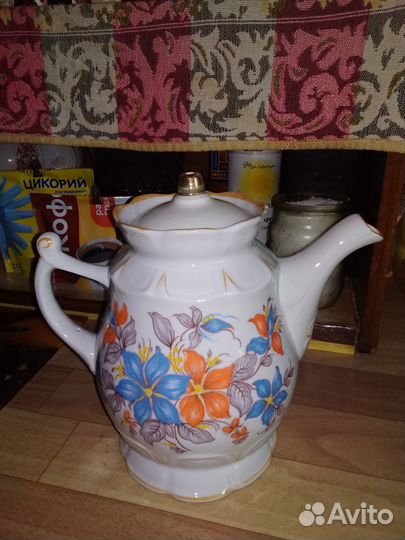 Чайник заварочный и кастрюлька керамические