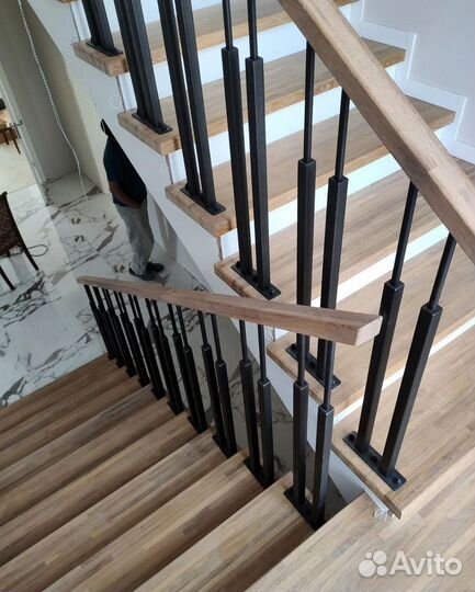 Перила, пopучни, огpaждения из нержавeющей cтали