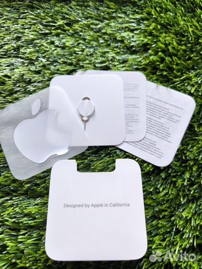 Коробка от iPhone 13 pro