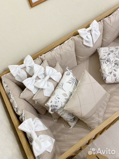 Бортики в кроватку