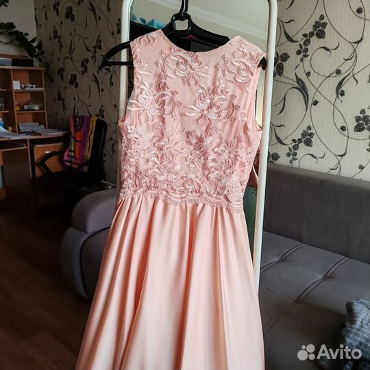 Платье для девушки