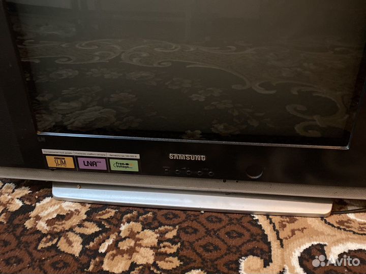 Продам телевизор