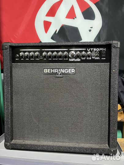 Гитарный комбоусилитель