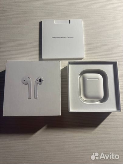 Оригинальные airpods