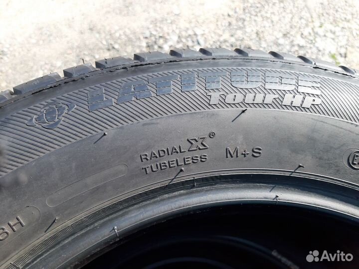 Michelin Latitude Tour HP 215/65 R18 98H