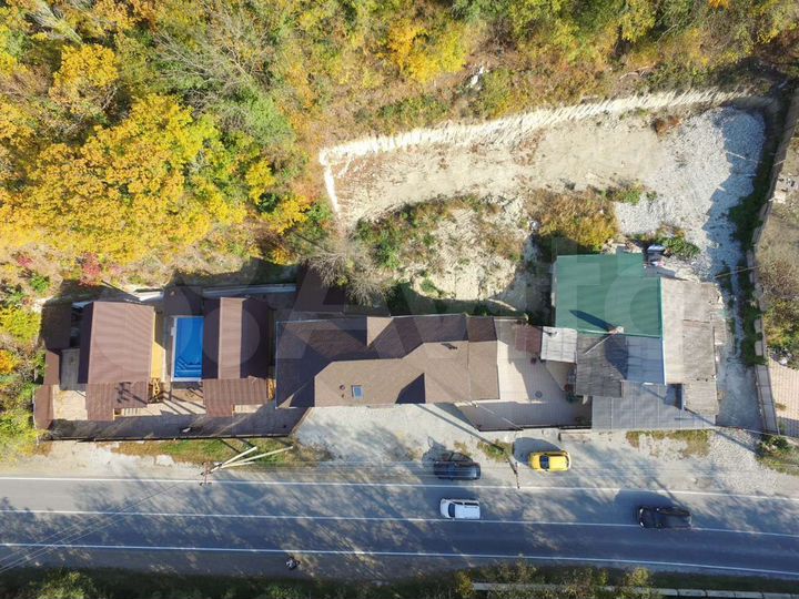 Дом 560 м² на участке 7,5 сот.