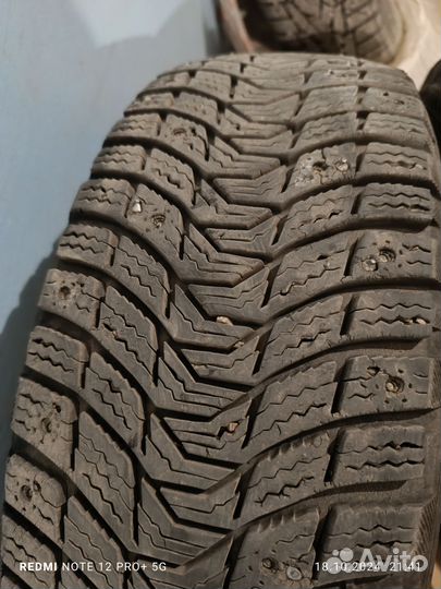 Michelin X-Ice North 3 195/65 R15