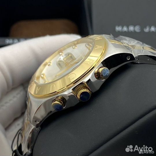 Женские часы Marc Jacobs Blade