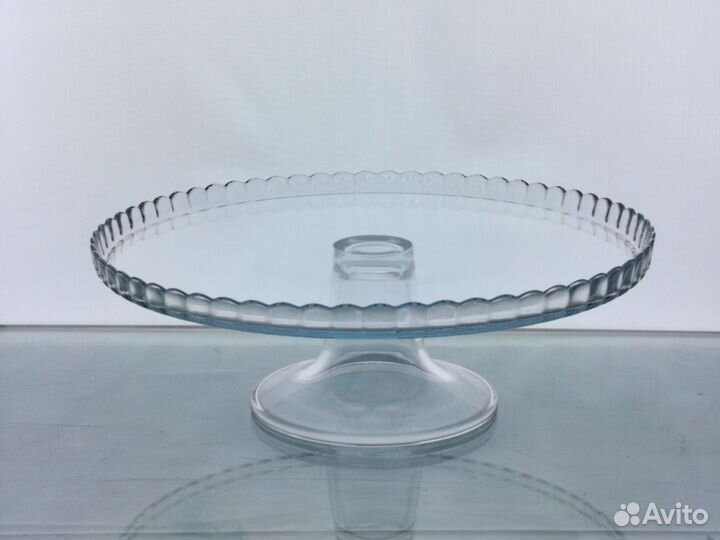 Блюдо на ножке, тортница