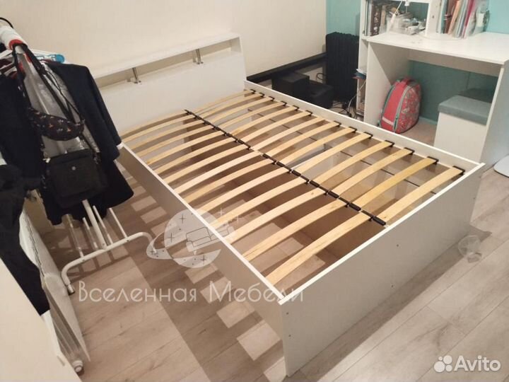 Кровать двуспальная
