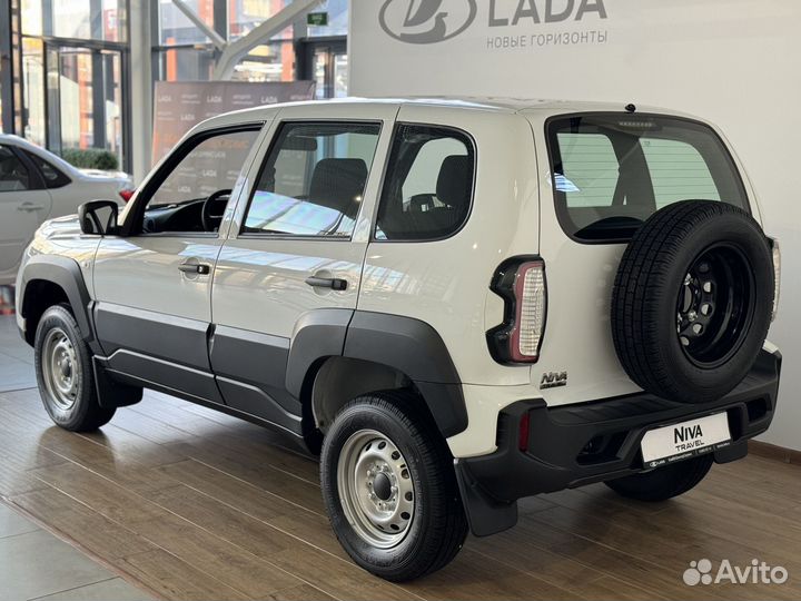 ВАЗ Niva Travel 1.7 МТ, 2024