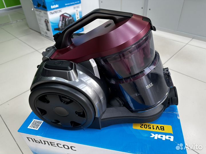 Пылесос BBK BV1502 1600W новый