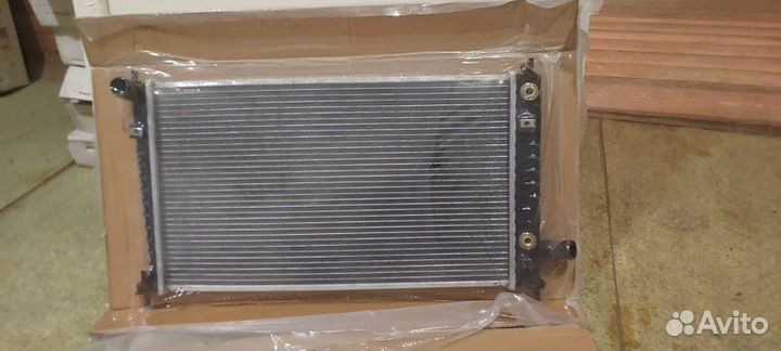Радиатор охлаждения Saab 9-5 2.0T 1997-2009