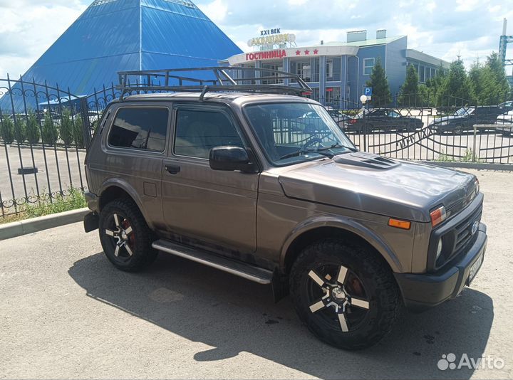 LADA 4x4 (Нива) 1.7 МТ, 2018, 102 000 км