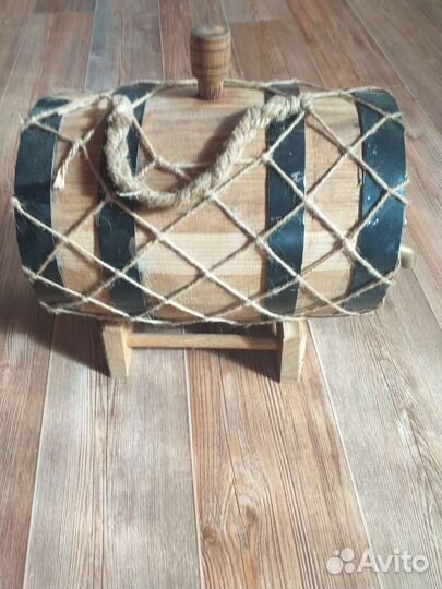 Бочка 5л дубовая с подставкой и краном