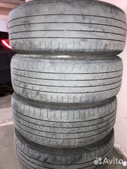 Yokohama Advan Sport V103 235/55 R20