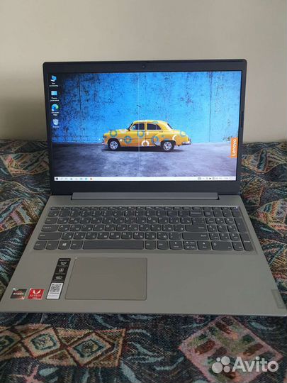 Lenovo/AMD ryzen 5 3500U 2,1 GHz