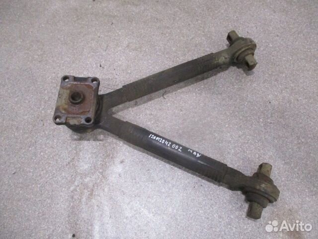 Тяга реактивная V-образная MAN 81432706145