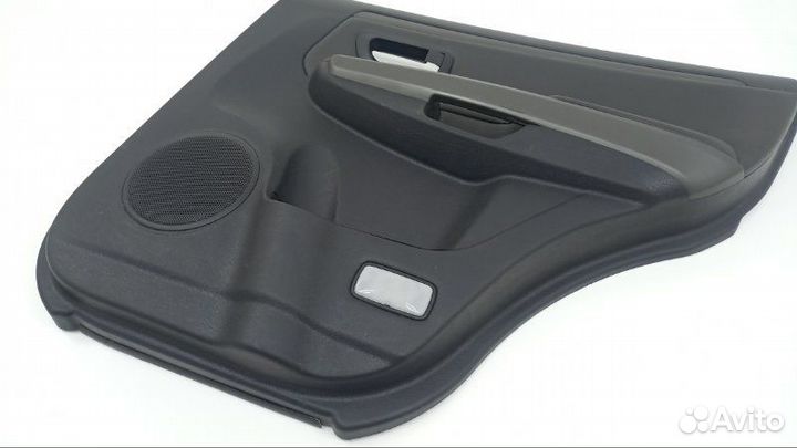 Обшивка двери задняя правая Great Wall Hover