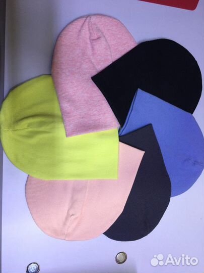 Шапка детская демисезонная 2 шт в упаковке