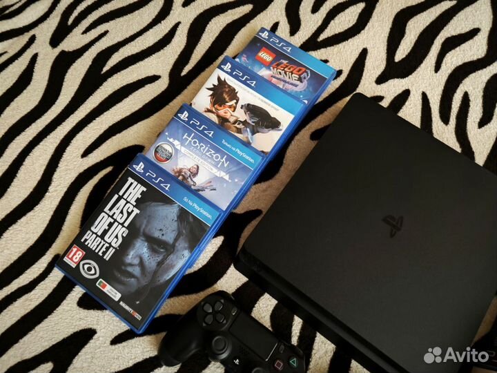 Sony PS4 Slim 500Gb + Топовые Игры