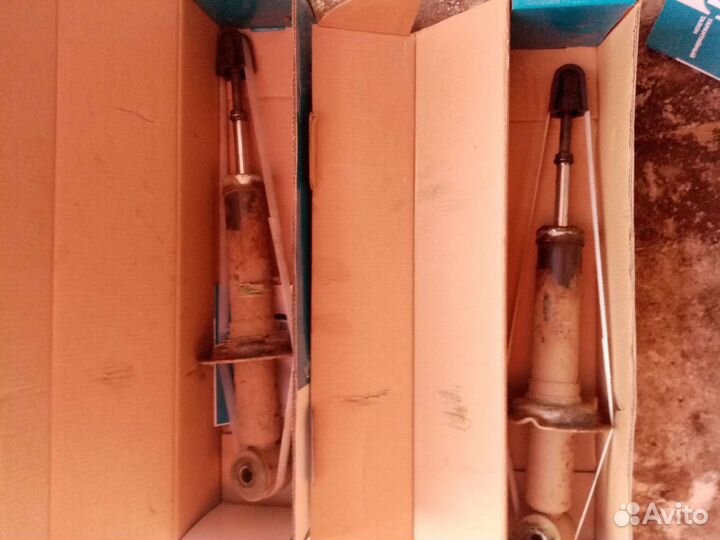 Продам стойки стабилизатора