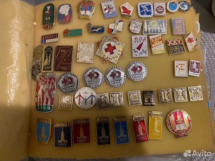 Альбом коллекционных значков СССР альбом 2