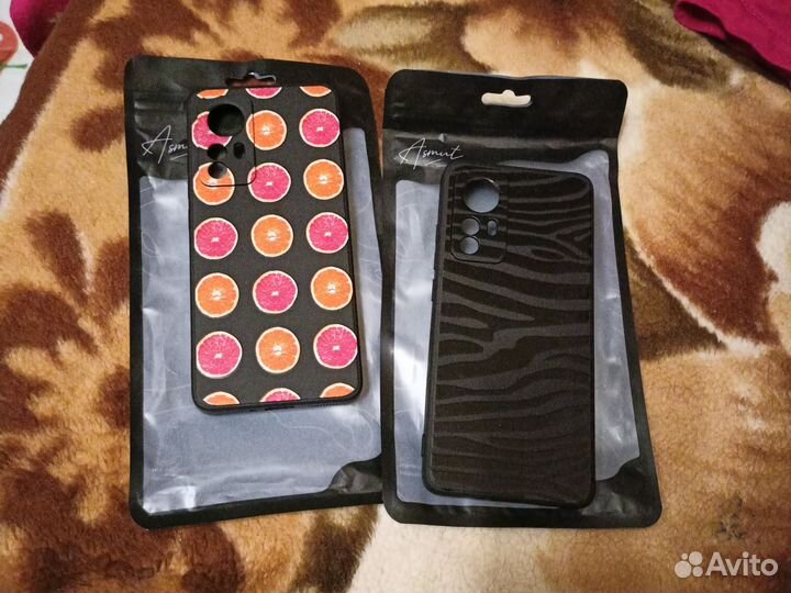 Чехол на телефон