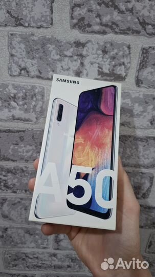 Samsung Galaxy A50, 6/128 ГБ